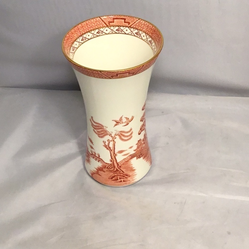 ROYAL DOULTON 1981 RED BOOTHS REAL OLD‎ WILLOW TC 1126 MADE IN ENGLAND